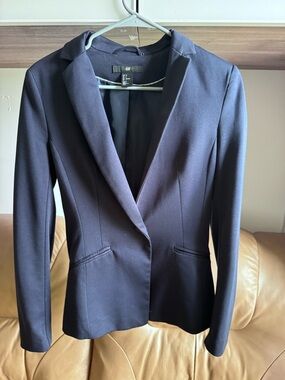 H&M Women's Navy Single-Button Blazer